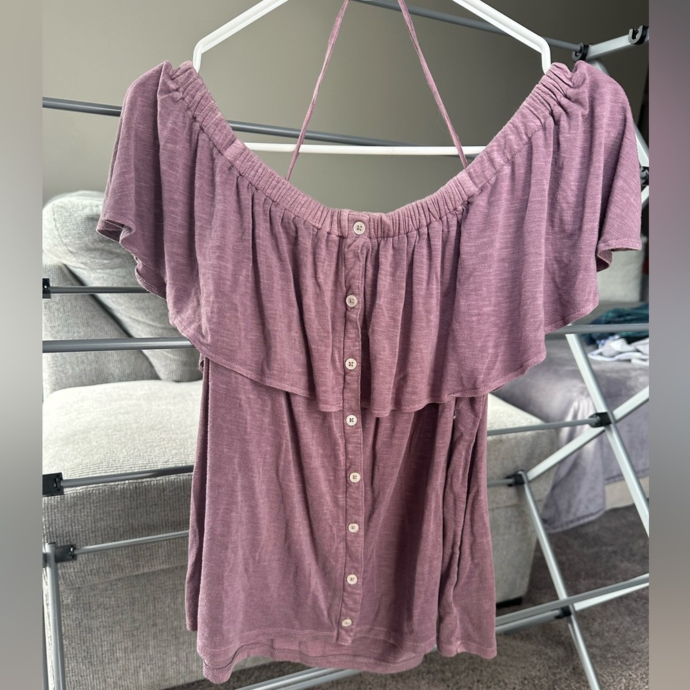 Off the shoulder American Eagle top